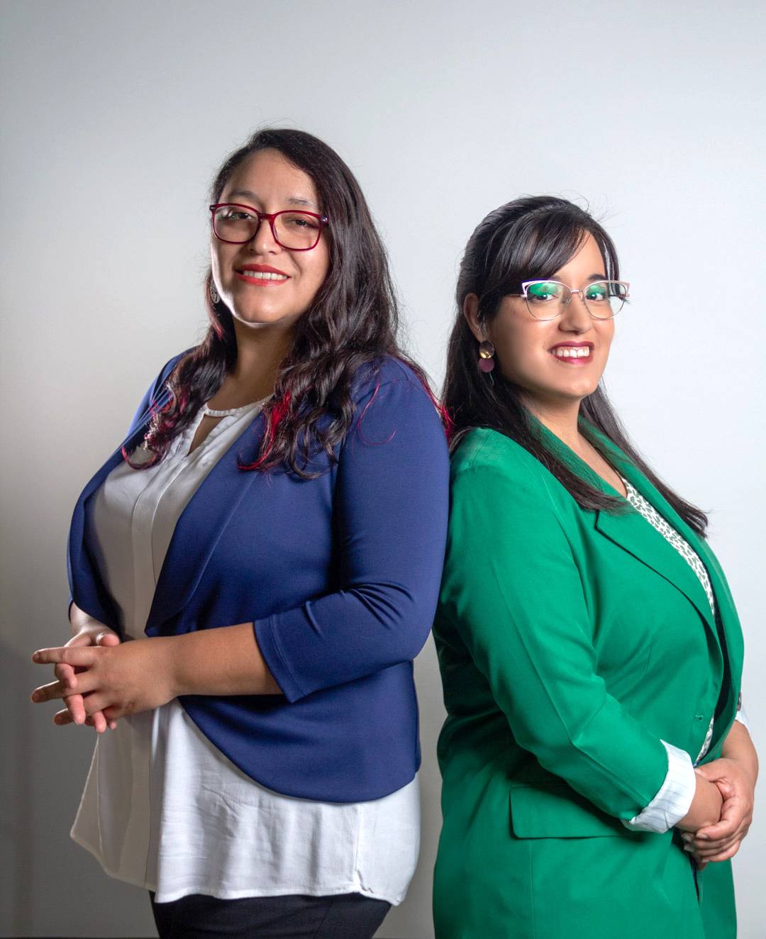 Camila Cárdenas junto a Valentina Veloso, también confundadora de Yaku.