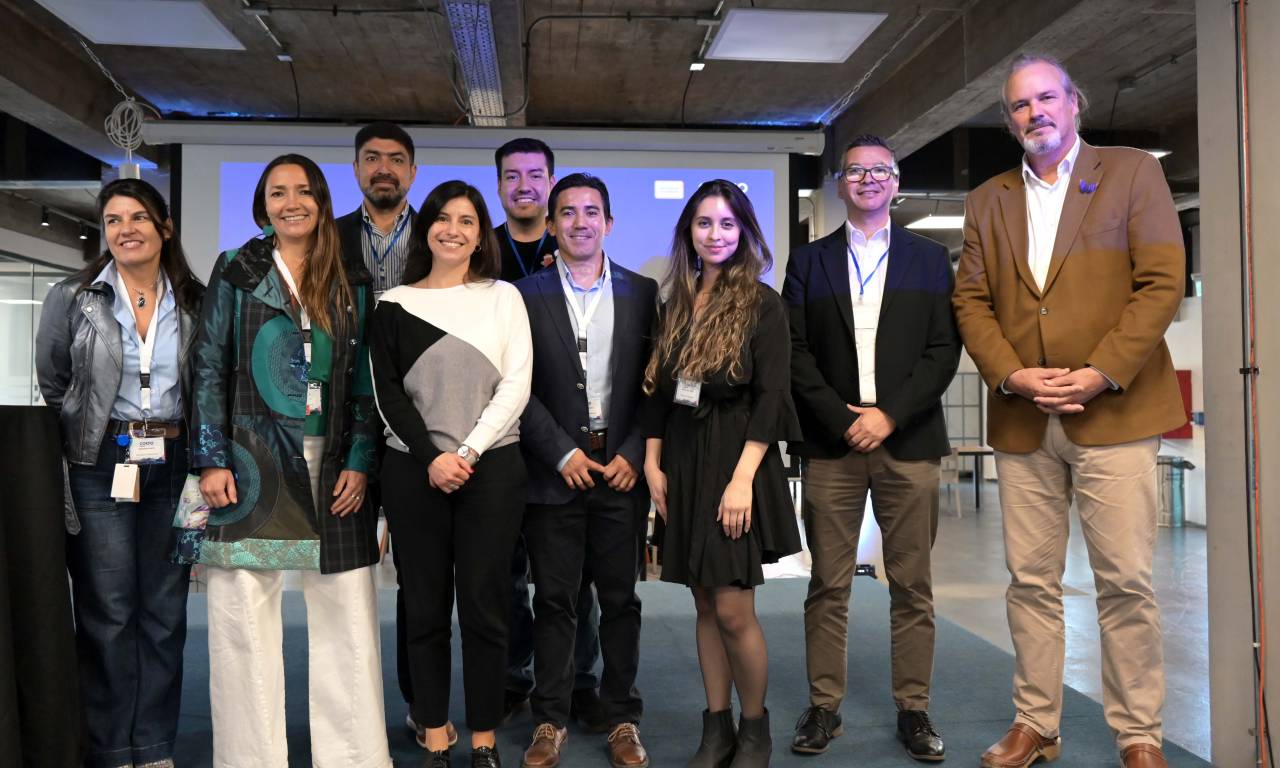 Autoridades durante el lanzamiento del desafío de innovación abierta Corfo-Cencosud Scotiabank.